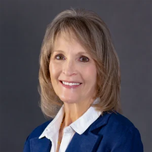 Plummer Insurance Employee Jo Dee Woolintgon